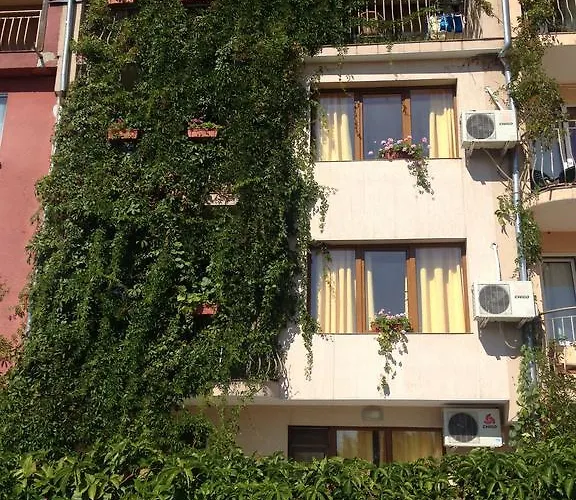 Πανσιόν Maria Νεσέμπαρ