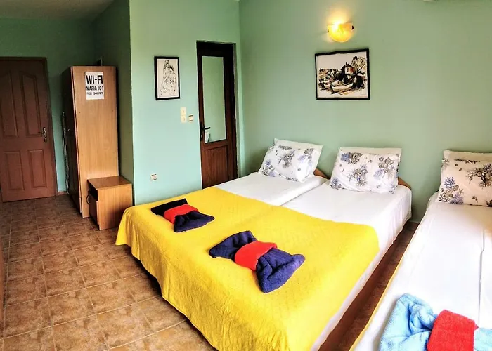 Πανσιόν Maria 4*