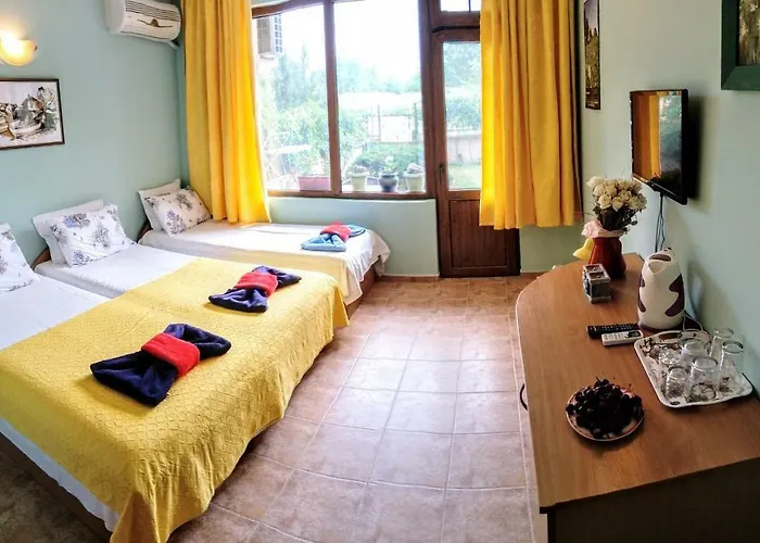 Maria Πανσιόν Νεσέμπαρ