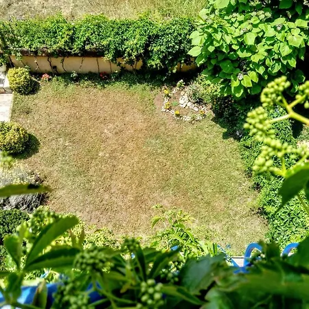 Maria Guest house